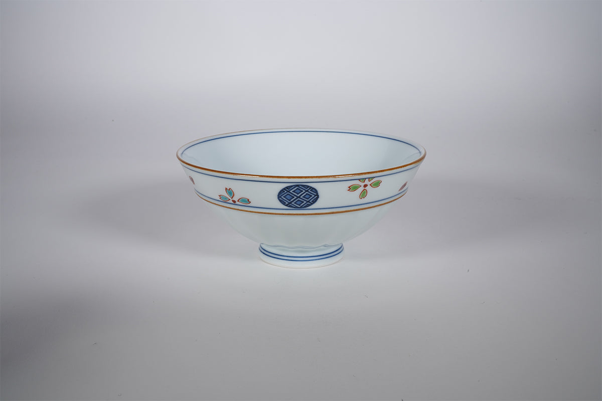 着彩桜に丸紋 組飯碗