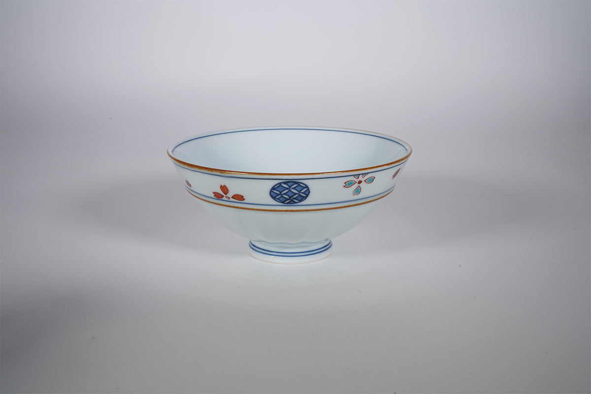 着彩桜に丸紋 組飯碗