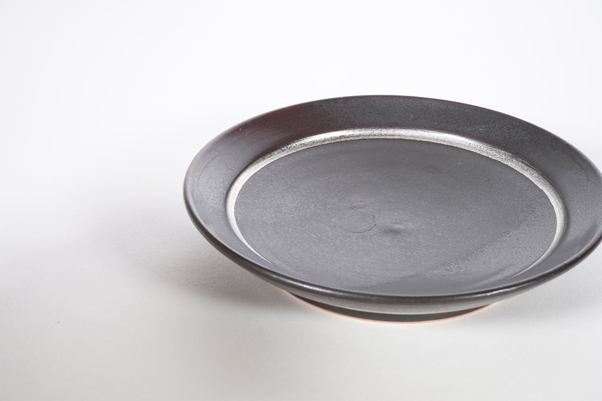 マットブラック 銀彩 小皿