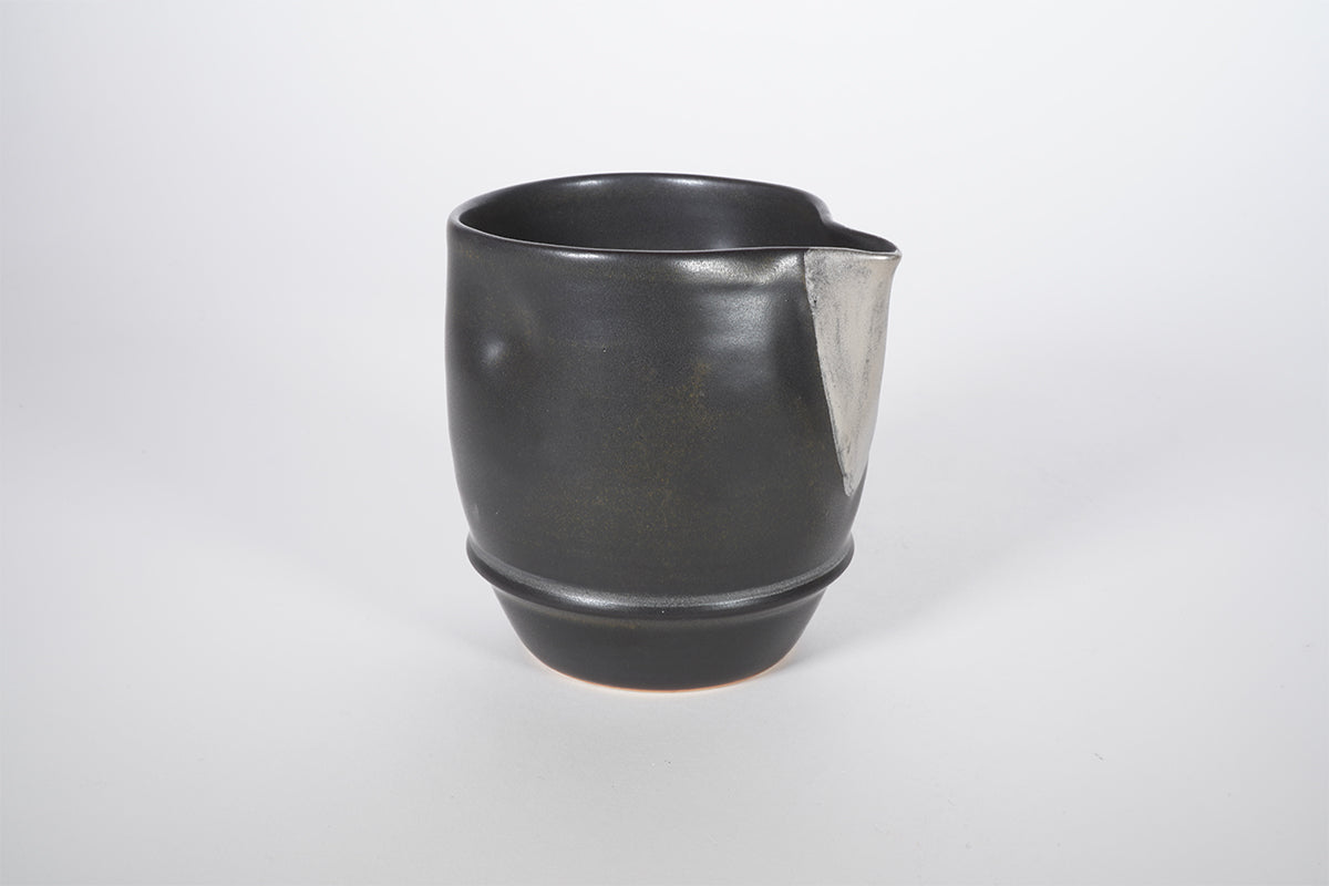 マットブラック 銀彩 酒器